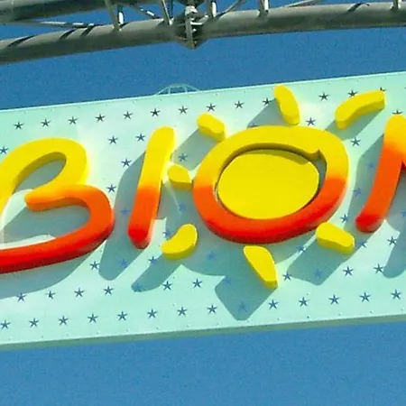 Peaceful Flat With Terrace And Wifi Бібіоне