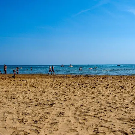 Appartement Peaceful Flat With Terrace And Wifi *