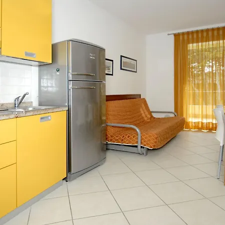 Peaceful Flat With Terrace And Wifi Apartmán